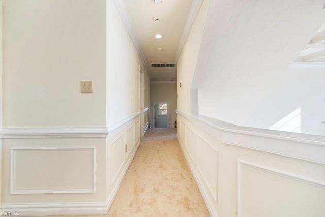 129 Avonlea DR, Chesapeake, VA 23322