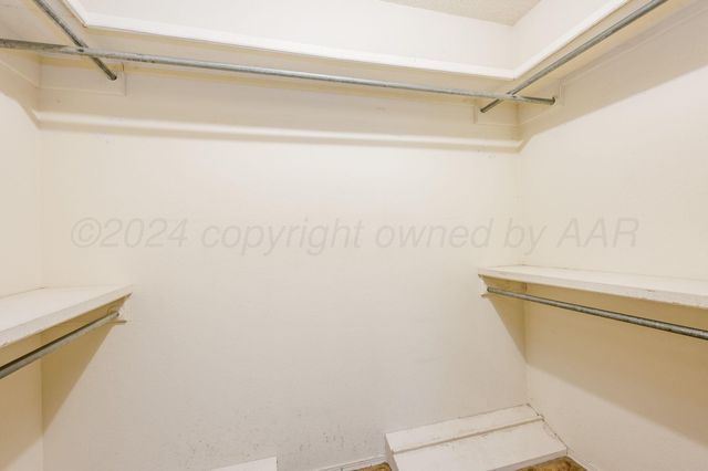 1409 HILLCREST Drive, Canyon, TX 79015