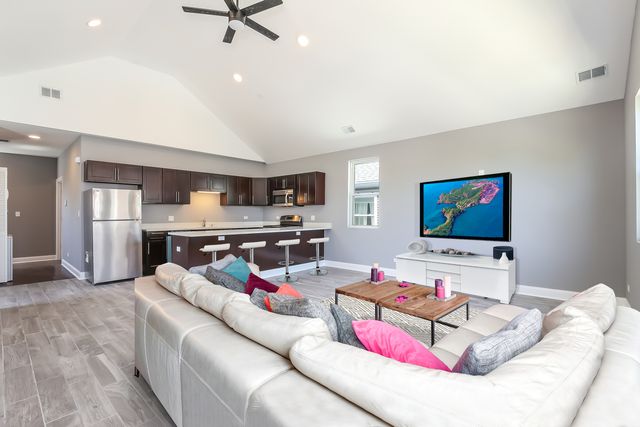 1926 S May Street 2, Chicago, IL 60608