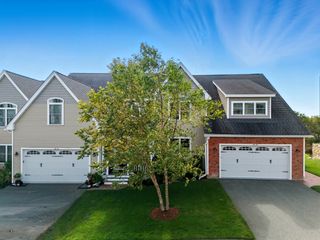 100 Kirkbride Dr 119, Danvers, MA 01923