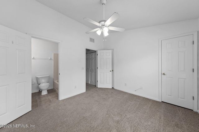 3532 TWISTED TREE Lane, Jacksonville, FL 32216