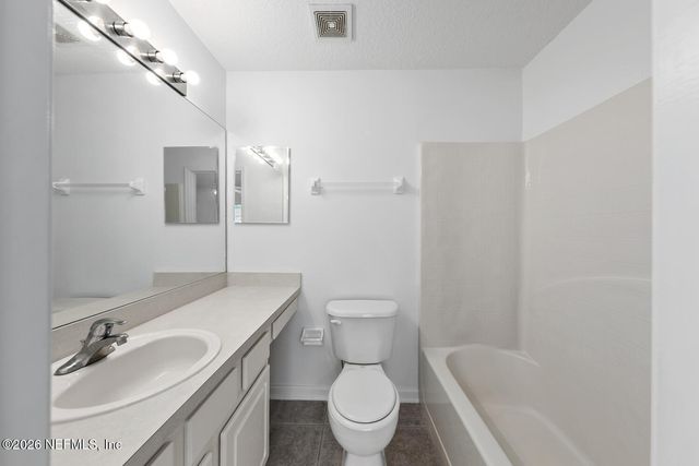 3532 TWISTED TREE Lane, Jacksonville, FL 32216