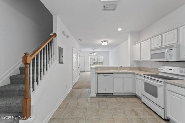 3532 TWISTED TREE Lane, Jacksonville, FL 32216