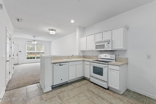 3532 TWISTED TREE Lane, Jacksonville, FL 32216