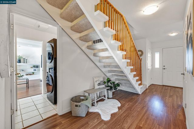 9597 Davona Dr, San Ramon, CA 94583