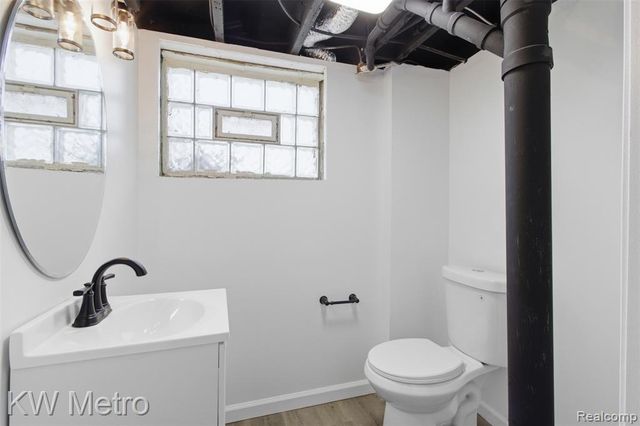 15881 Winthrop Street, Detroit, MI 48227