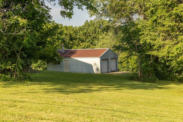 701 N Bly Road, Independence, MO 64056