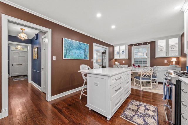 5259 N Kent AVENUE, Whitefish Bay, WI 53217