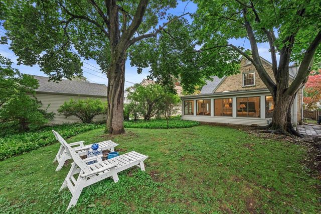 5259 N Kent AVENUE, Whitefish Bay, WI 53217