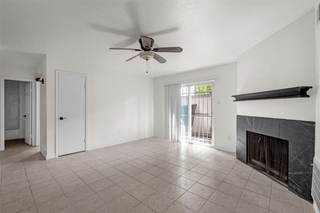 10001 Westpark Drive 67, Houston, TX 77042