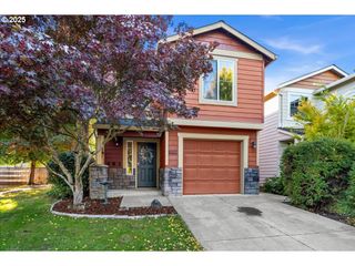 483 S LAIR Ln, Newberg, OR 97132