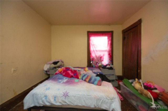 33 Emerson Street, Rochester, NY 14613