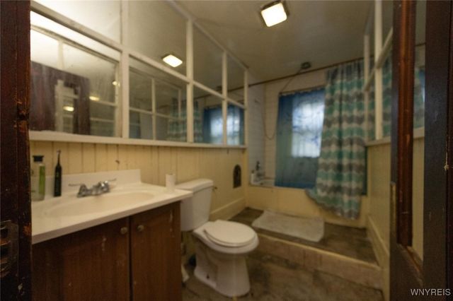 33 Emerson Street, Rochester, NY 14613