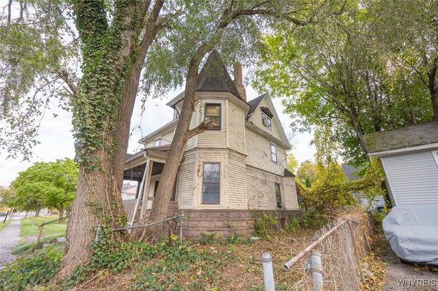 33 Emerson Street, Rochester, NY 14613