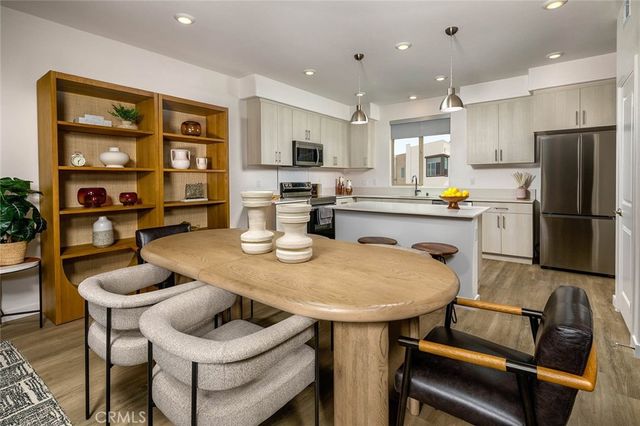 27898 S Brooks Drive, San Pedro, CA 90732