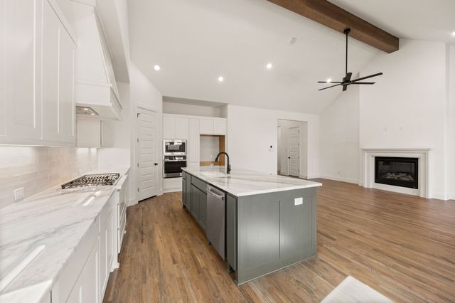 914 Highlands Avenue, Aledo, TX 76008