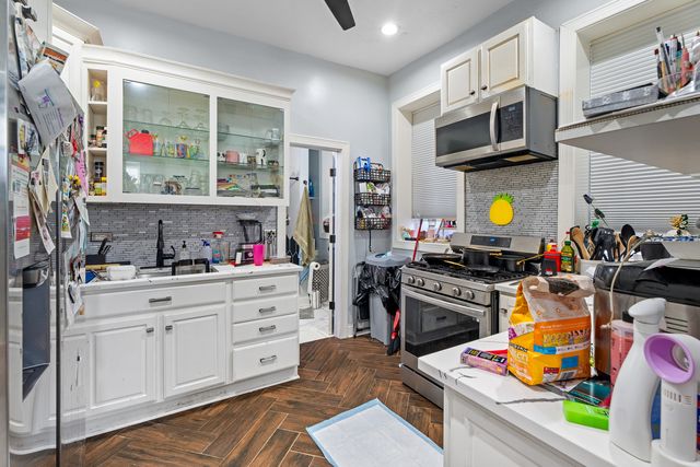 1314 W 18th Place, Chicago, IL 60608