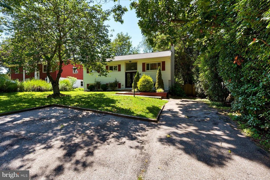 1180 SAINT GEORGE DR, Annapolis, MD 21409