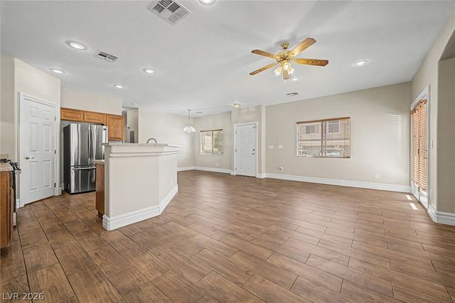 3205 Regal Swan Place 3, North Las Vegas, NV 89084