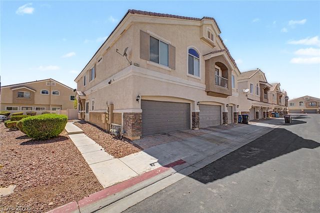 3205 Regal Swan Place 3, North Las Vegas, NV 89084