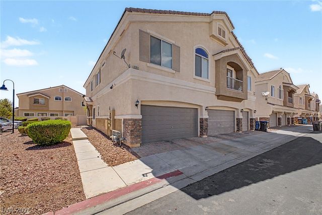 3205 Regal Swan Place 3, North Las Vegas, NV 89084