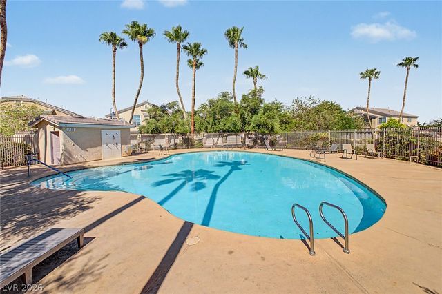 3205 Regal Swan Place 3, North Las Vegas, NV 89084