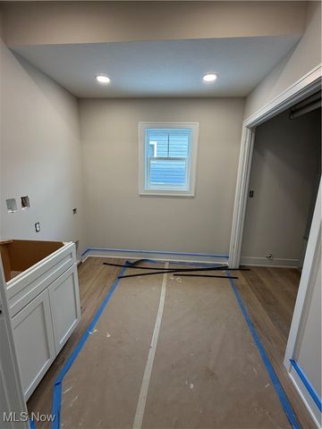 7885 Fox Hunter Lane, Concord, OH 44077