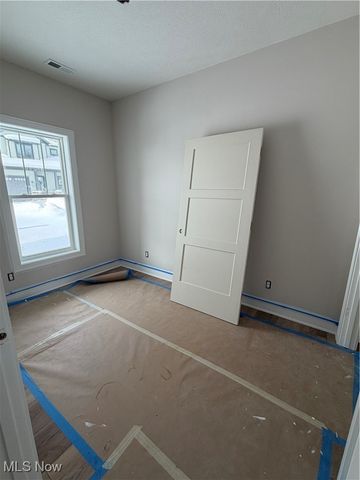 7885 Fox Hunter Lane, Concord, OH 44077