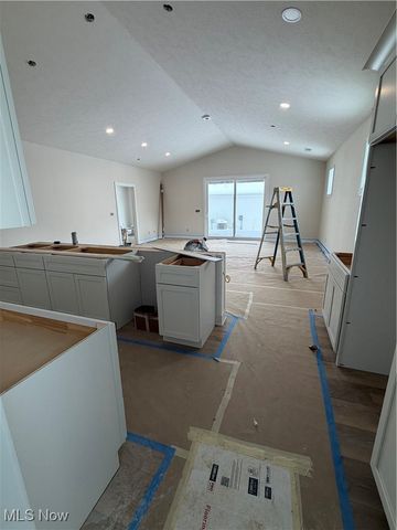 7885 Fox Hunter Lane, Concord, OH 44077