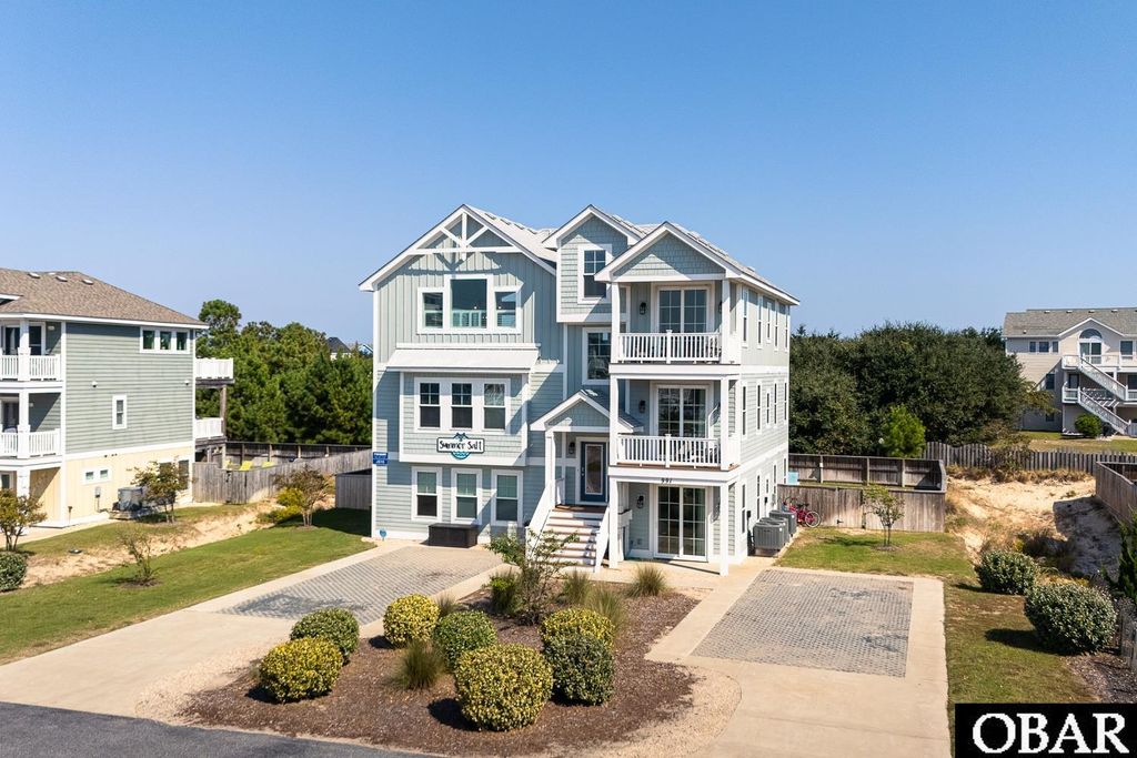 Image 1 of property listing at 991 N Harbor View Lot 15, Corolla, NC 27927