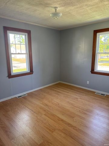 5709 N KERTH Avenue, Evansville, IN 47711