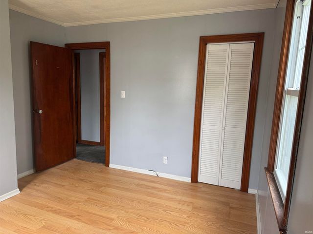 5709 N KERTH Avenue, Evansville, IN 47711