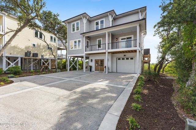 221 Porto Vista Drive, N Topsail Beach, NC 28460