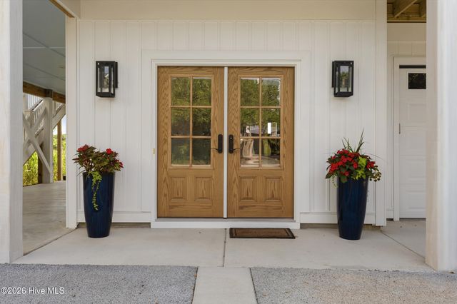 221 Porto Vista Drive, N Topsail Beach, NC 28460