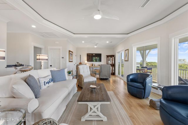 221 Porto Vista Drive, N Topsail Beach, NC 28460