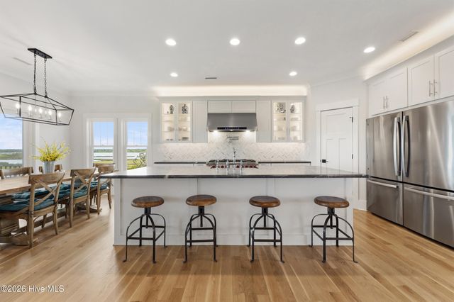 221 Porto Vista Drive, N Topsail Beach, NC 28460