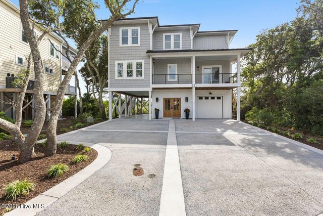 221 Porto Vista Drive, N Topsail Beach, NC 28460
