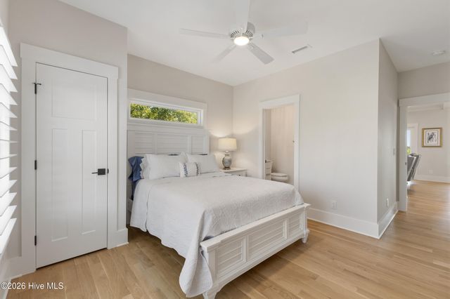 221 Porto Vista Drive, N Topsail Beach, NC 28460