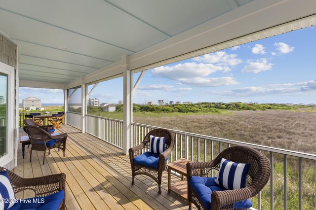 221 Porto Vista Drive, N Topsail Beach, NC 28460