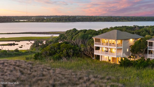 221 Porto Vista Drive, N Topsail Beach, NC 28460