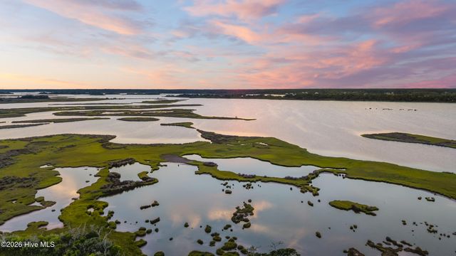 221 Porto Vista Drive, N Topsail Beach, NC 28460
