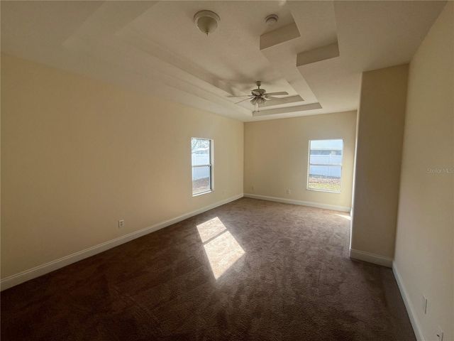 10 LEWIS SHIRE PLACE, Palm Coast, FL 32137