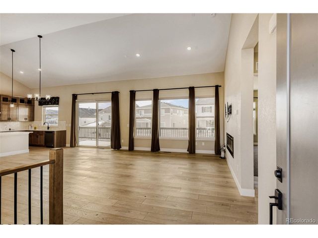 1877 Grayside Cir, Castle Rock, CO 80109