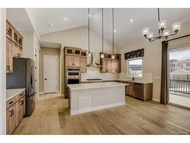 1877 Grayside Cir, Castle Rock, CO 80109