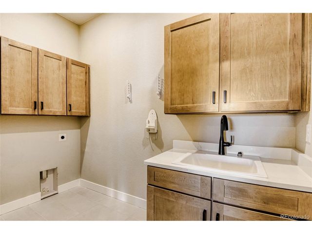 1877 Grayside Cir, Castle Rock, CO 80109