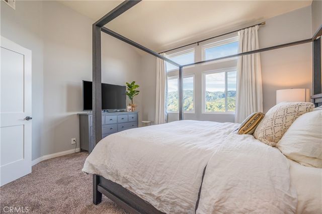 27890 Tamara, Yorba Linda, CA 92887