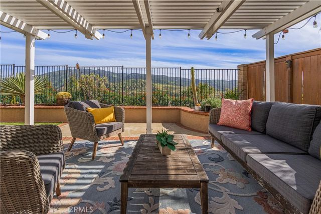 27890 Tamara, Yorba Linda, CA 92887