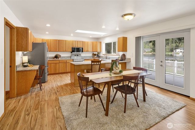 659 Cain Lake Road, Sedro Woolley, WA 98284
