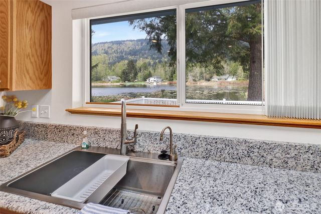 659 Cain Lake Road, Sedro Woolley, WA 98284