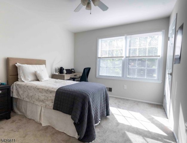 231 Sutphin Ln, Hillsborough Twp., NJ 08844